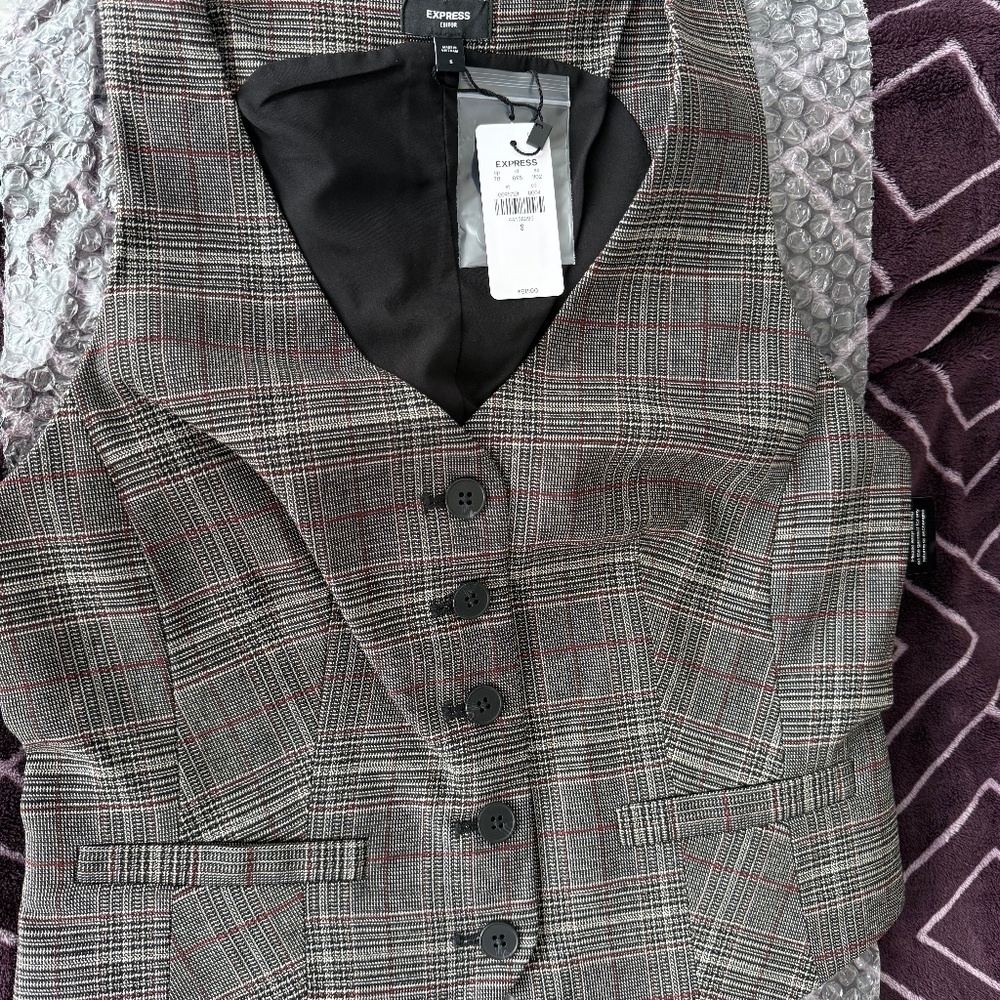 Women’s vest Express brand